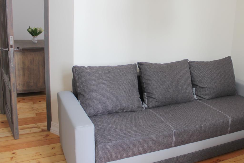 2 Room Apartment In Embasy Area รีกา ภายนอก รูปภาพ