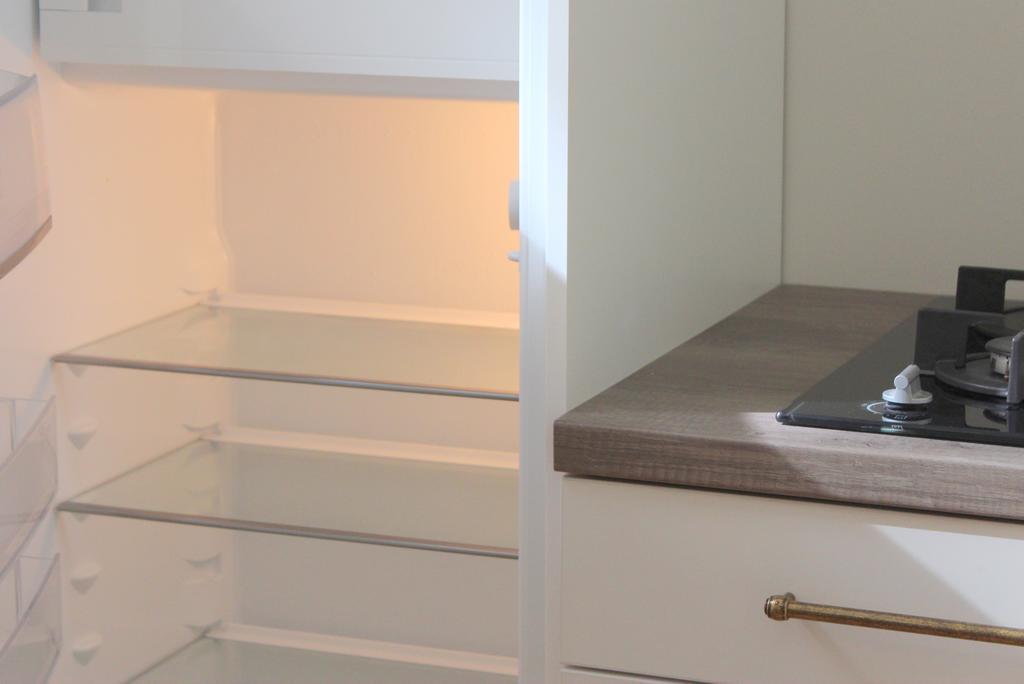 2 Room Apartment In Embasy Area รีกา ภายนอก รูปภาพ